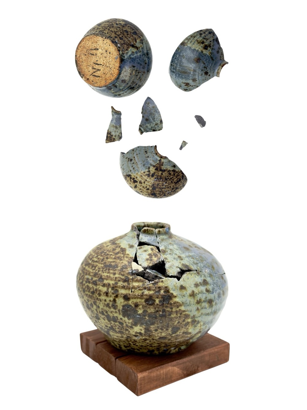 Kintsugi Vase Handmade Pottery Gold Crack Art Personal Growth Gift
